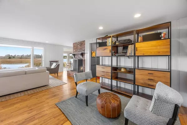 Chatham, MA 02633,92 Indian Trail