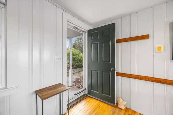 Chatham, MA 02633,92 Indian Trail