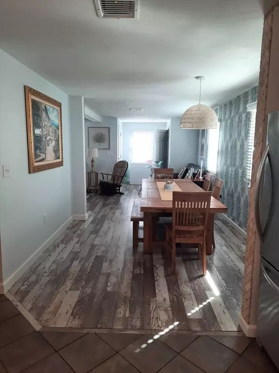 Marshfield, MA 02050,18 Adams Rd. #18