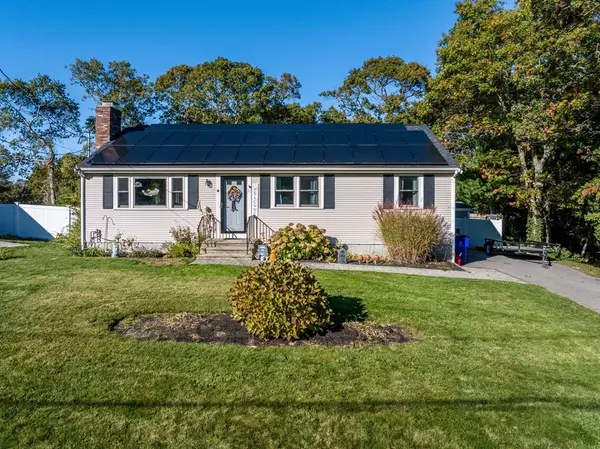 Bourne, MA 02532,63 Thom Ave