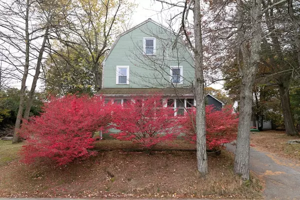 Westwood, MA 02090,39 Bayley Street