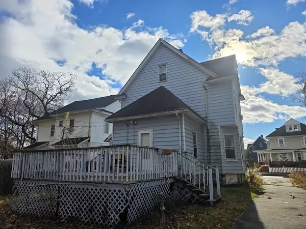 Springfield, MA 01109,21 Clifford St