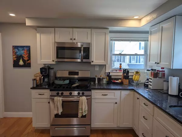 Malden, MA 02148,11 Kearney St #2