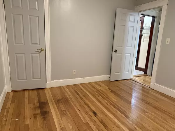 Boston, MA 02124,51 Florida St. #2