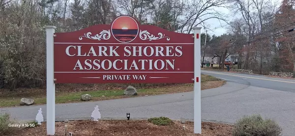 Lakeville, MA 02347,00 Island Rd