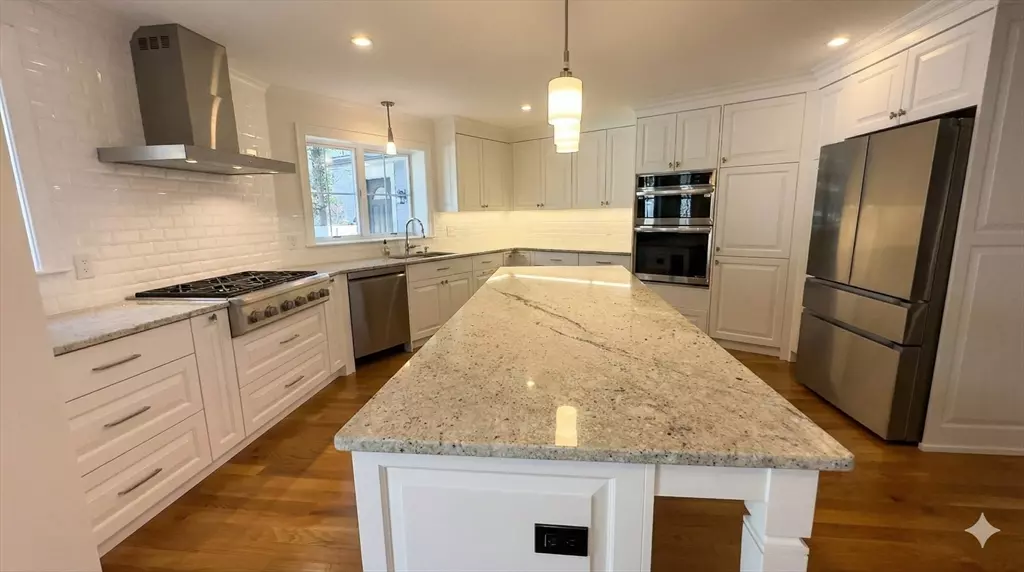 Newton, MA 02459,150 Country Club Rd