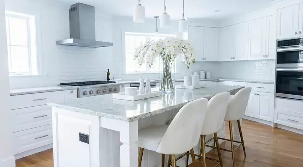 150 Country Club Rd, Newton, MA 02459