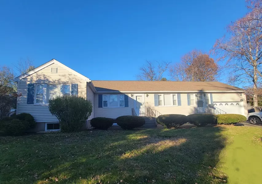 41 Auburn St, Waltham, MA 02453