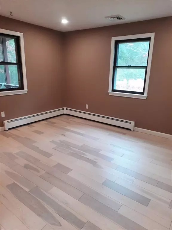 Plymouth, MA 02360,633 Wareham St. #1