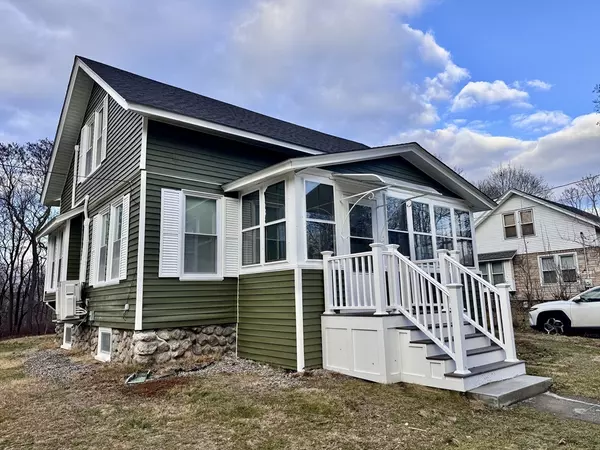 Worcester, MA 01606,9 Idalla Ave