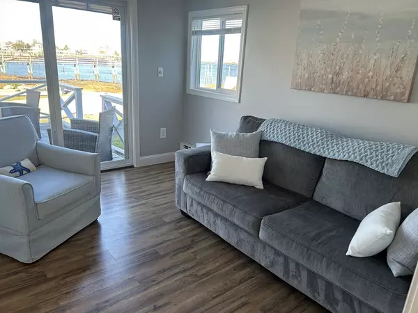 Scituate, MA 02066,8 Beaver Dam Road #D