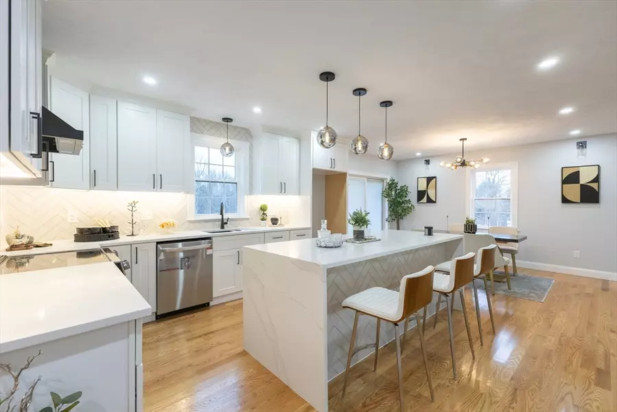 505 N Central St, East Bridgewater, MA 02333