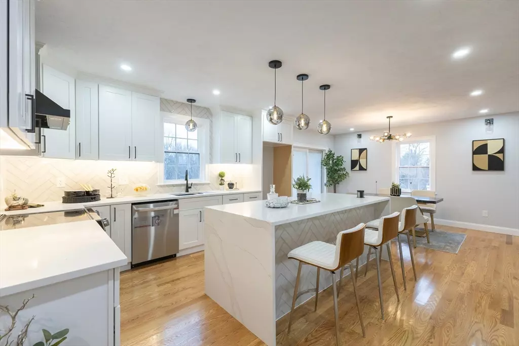 East Bridgewater, MA 02333,505 N Central St