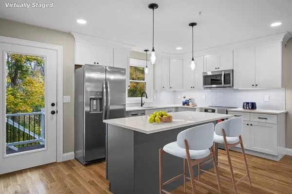 Chelmsford, MA 01824,9 Acton Rd #6