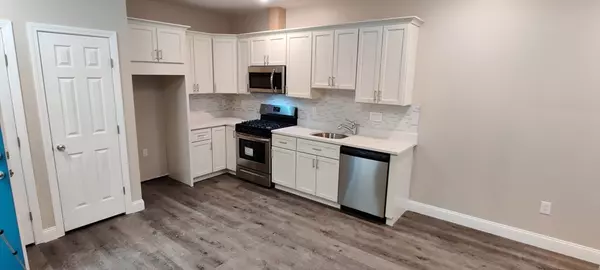 Lynn, MA 01905,191 North Common #305