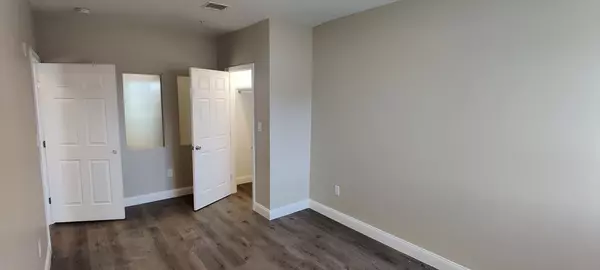 Lynn, MA 01905,191 North Common #203