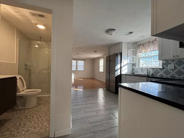 Quincy, MA 02171,43 Faxon Road #1