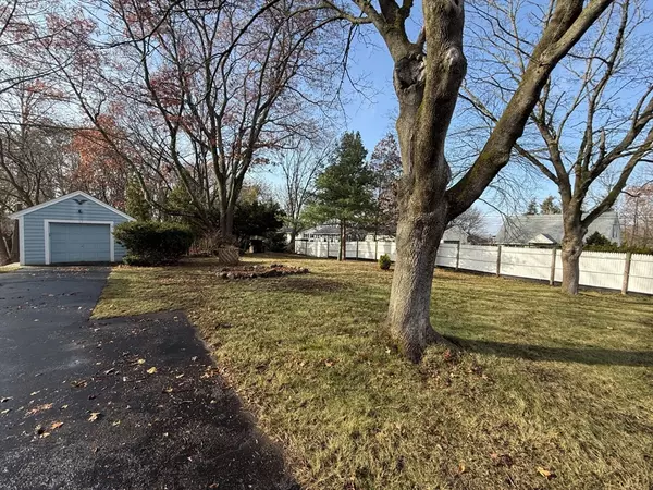 Lawrence, MA 01843,11 Devonshire Street