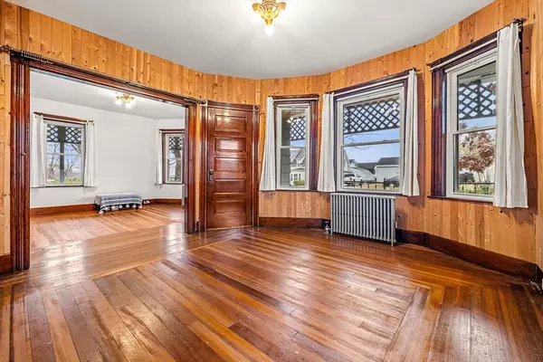 Lawrence, MA 01843,11 Devonshire Street