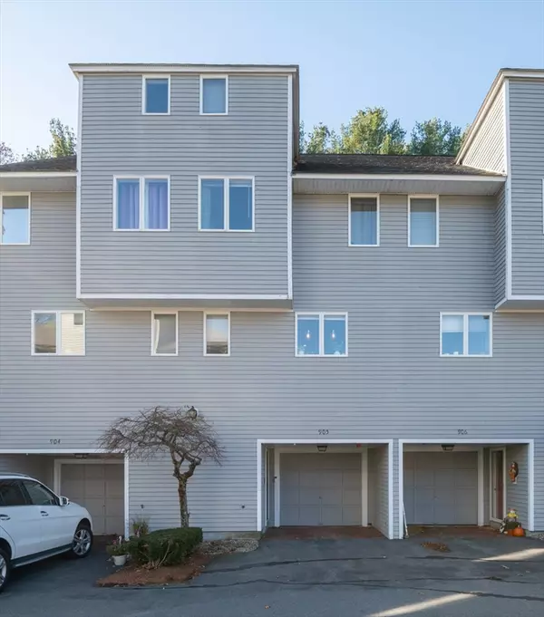 905 Sherwood Forest Ln. #905, Saugus, MA 01906