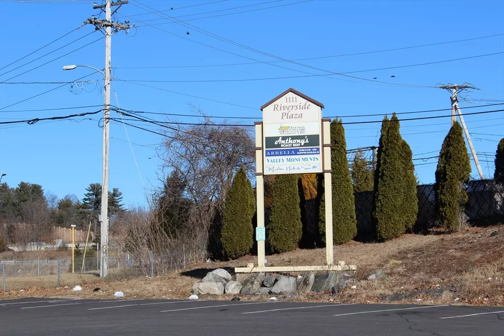 Methuen, MA 01844,1111 Riverside Dr #7-8