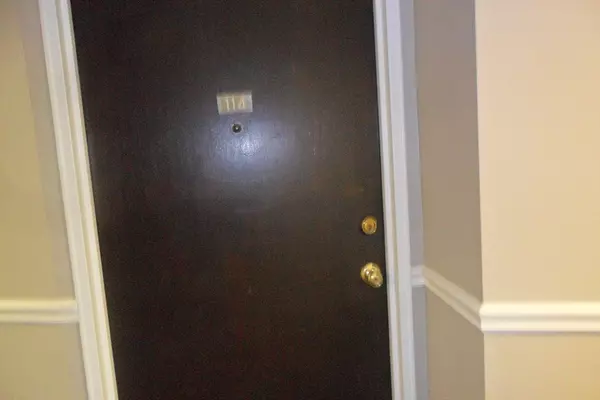 Holliston, MA 01746,147 Turner Rd #114