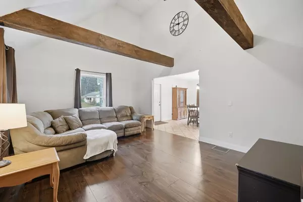 Ware, MA 01082,209 Osborne Rd