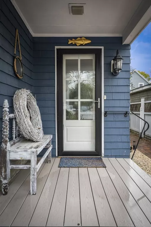 Marblehead, MA 01945,13 Roosevelt Ave