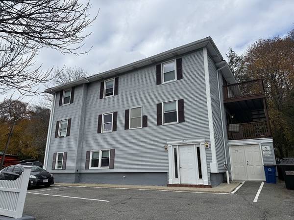 279 West Fellsway #1, Medford, MA 02155