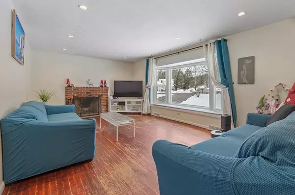 Hudson, MA 01749,2 Edith Rd