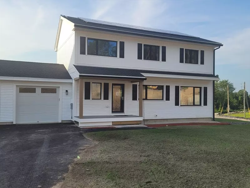 27 Windsor Lane #B, Hudson, NH 03051