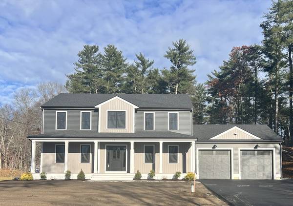 15 Elm Place, Hanson, MA 02341