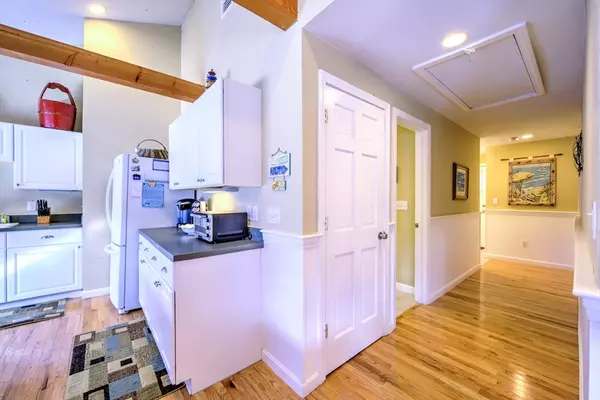 Sandwich, MA 02537,131 North Shore Blvd #2