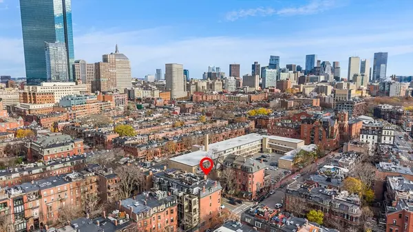 Boston, MA 02116,28 Dartmouth St #4