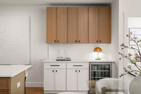 Canton, MA 02021,20 Audubon Way #203