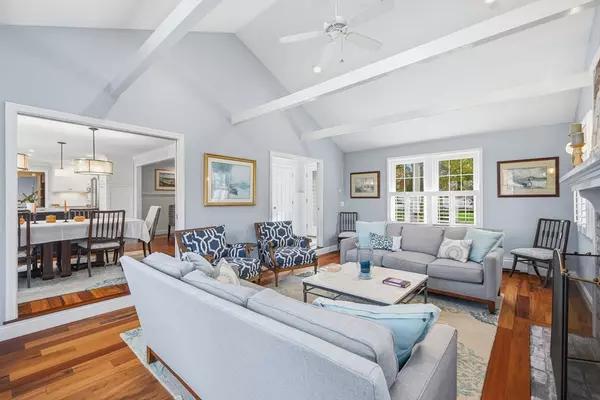 Barnstable, MA 02648,34 Mistic Dr