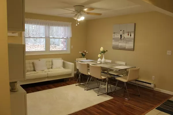 Leicester, MA 01524,75 Huntoon Memorial Hwy #1-2