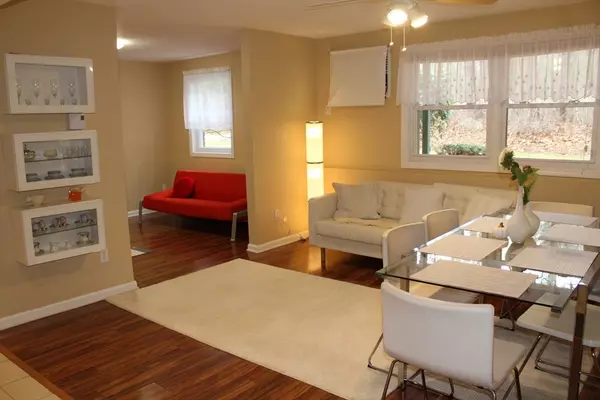 Leicester, MA 01524,75 Huntoon Memorial Hwy #1-2