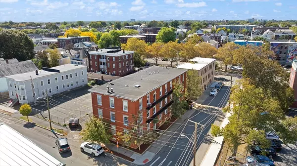 Salem, MA 01970,10-14 Lynch St