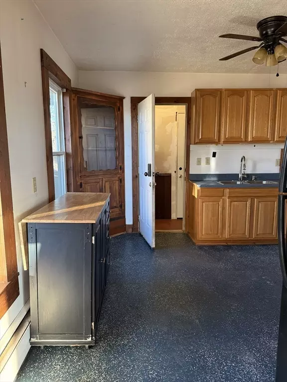 North Attleboro, MA 02760,36 Jefferson Street