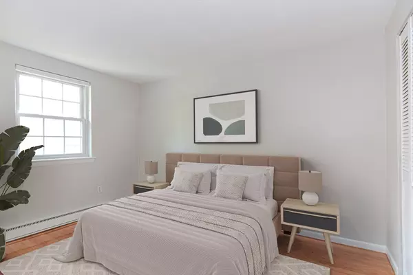 4 Colonial Village Dr #9, Arlington, MA 02474