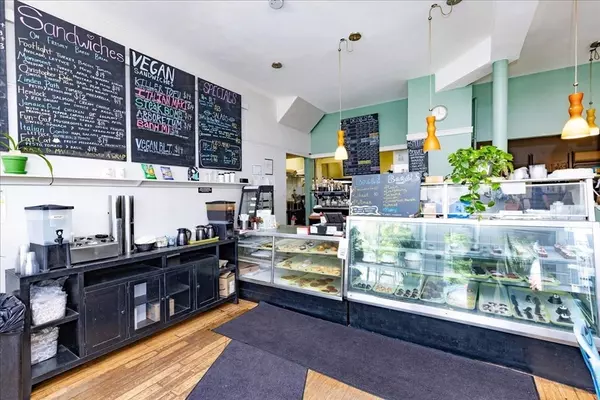 Boston, MA 02130,55 South St