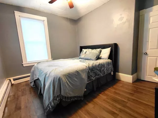 Lowell, MA 01851,22 A St