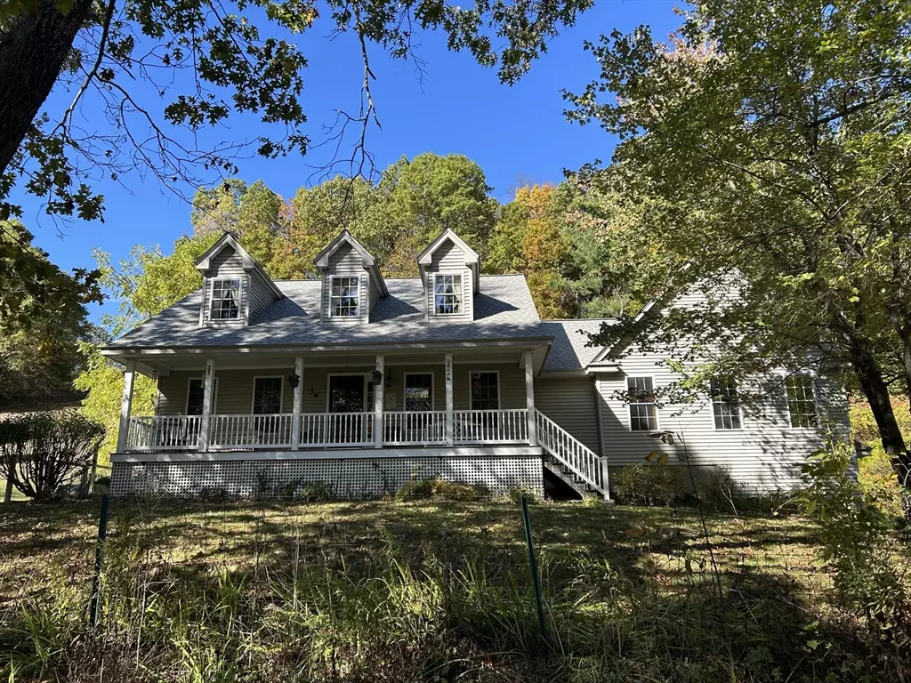 Groton, MA 01450,34 Shattuck Street