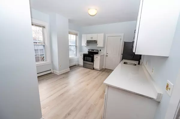 Boston, MA 02136,5 Colchester #2