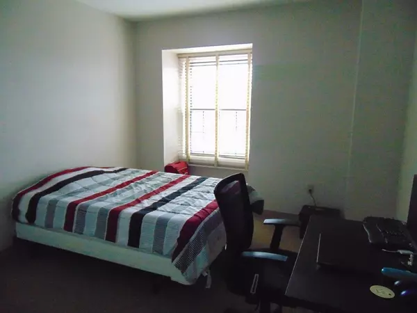 Quincy, MA 02170,10 Weston Ave #430