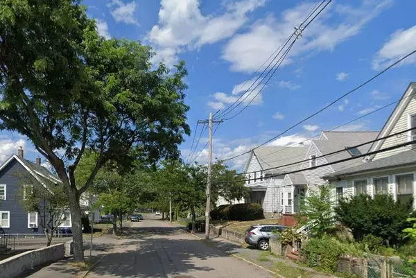 38 Penn St #0, Quincy, MA 02169