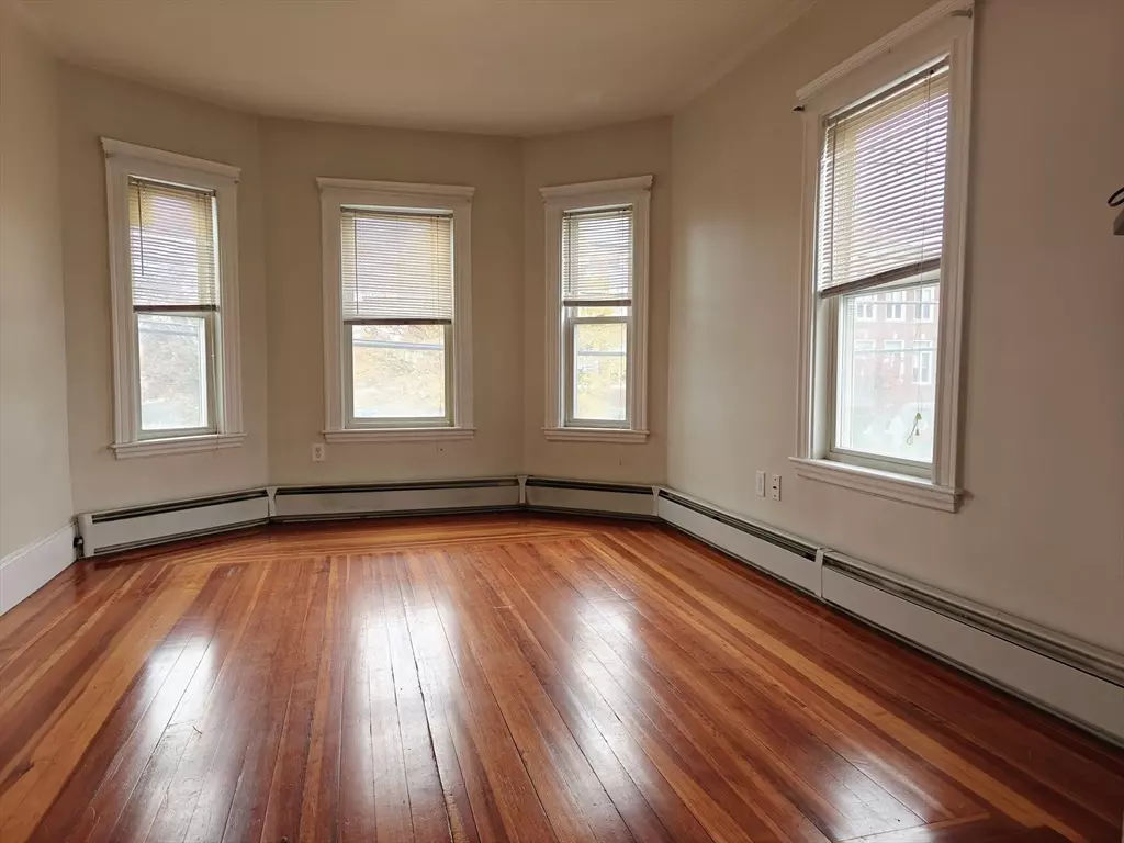 Medford, MA 02155,442 Main Street #2