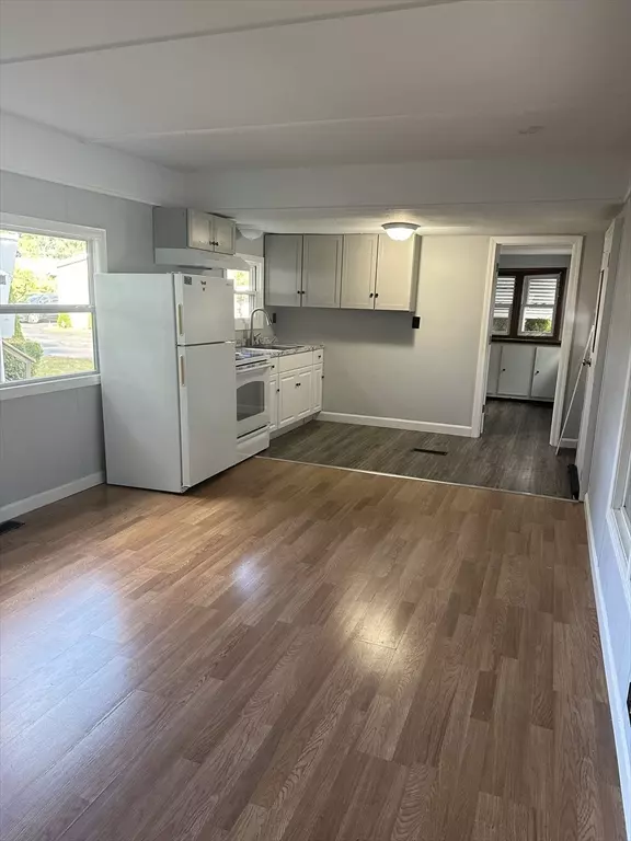 Marlborough, MA 01752,181 Boston Post Rd E #31