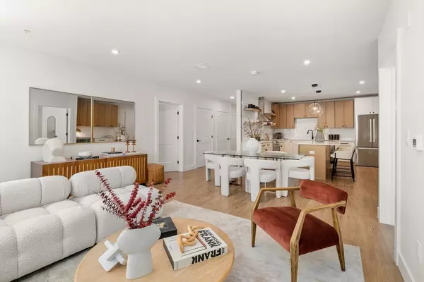 Canton, MA 02021,20 Audubon Way #206